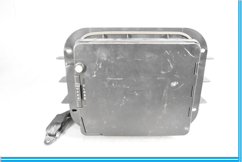 Load image into Gallery viewer, 12-18 BMW 650i 640i F12 Rear Seat Facelift Trunk Ski Cassette Housing Oem
