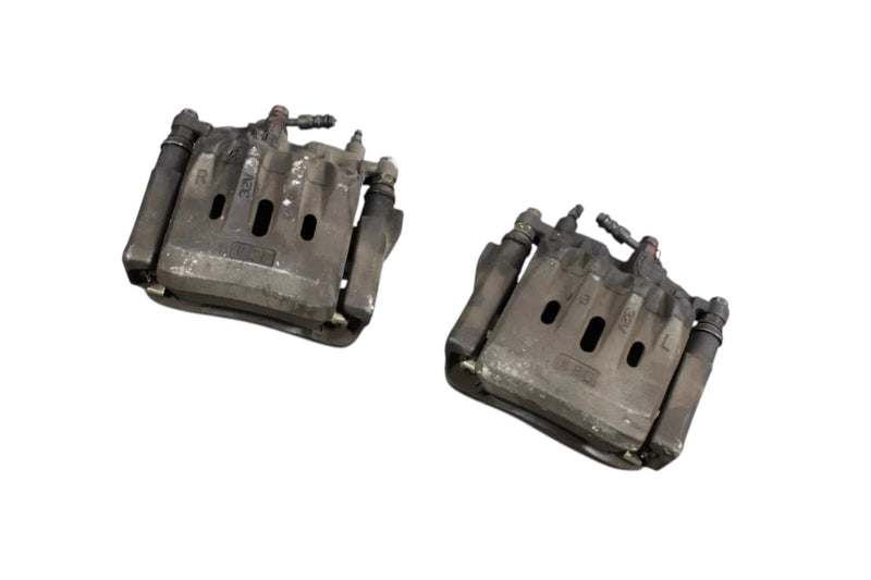 Load image into Gallery viewer, 02-10 Lexus SC430 Front Right &amp; Left Wheel Brake Caliper Calipers Oem
