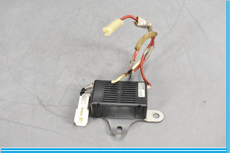 Load image into Gallery viewer, 07-09 Lexus LS460 Rear Left Driver SideRadio Receiver Noise Filter Oem
