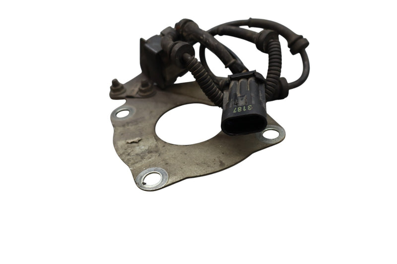 Load image into Gallery viewer, 03-12 Maserati Quattroporte Front Left Or Right Side Wheel Hub Bearing Oem
