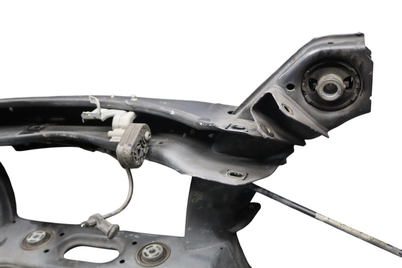 Load image into Gallery viewer, 10-18 Mercedes W212 E350 CLS400 CLS550 Rear Subframe Sub Frame Crossmember Oem
