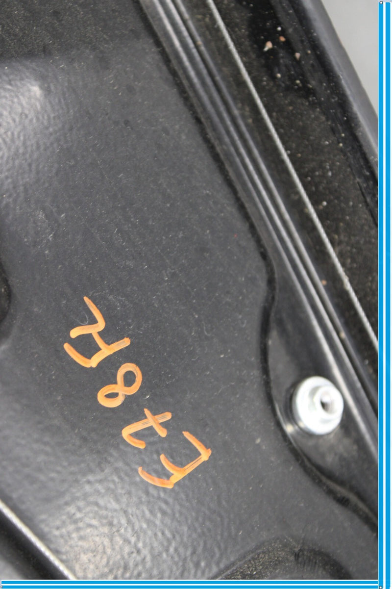 Load image into Gallery viewer, 10-13 Land Rover Range Rover Sport Front Left Side Door Window Regulator Oem
