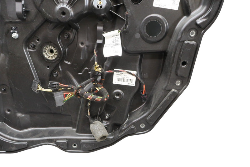 Load image into Gallery viewer, 11-17 Volkswagen Touareg Front Right Passenger Side Door Window Regulator Oem
