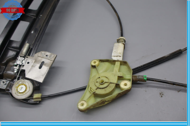 Load image into Gallery viewer, 07-15 Jaguar X150 XK XKR Front Right Side Door Window Regulator Motor Oem
