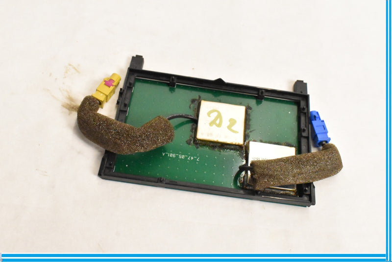 Load image into Gallery viewer, 10-18 Jaguar XJ XJL X351 Rear Interior Roof Antenna Amplifier AW9319C089CB Oem
