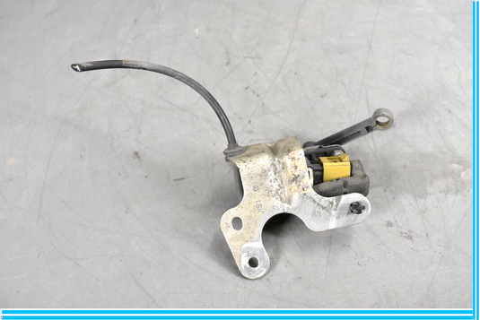 12-18 Mercedes CLS550 W218 RWD Left Rear Suspension Height Level Sensor Oem