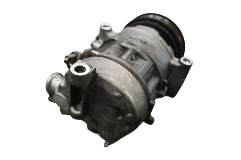 Load image into Gallery viewer, 14-19 Mercedes CLA250 GLA250 C117 Ac A/c Compressor Assembly 0038304460 Oem
