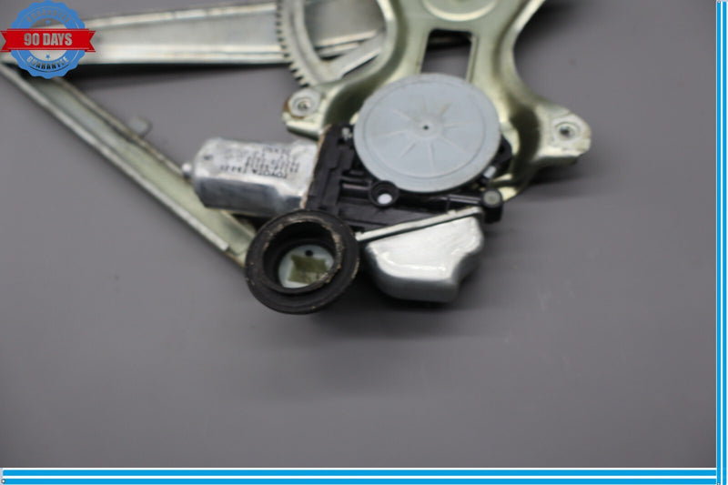 Load image into Gallery viewer, 07-12 Lexus LS460 XF40 Rear Right Passenger Window Regulator Motor Oem
