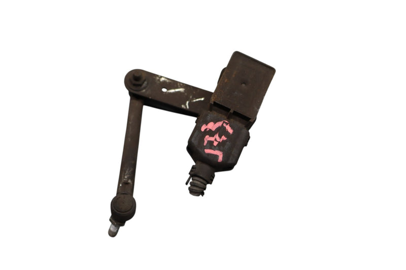 Load image into Gallery viewer, 14-20 Maserati Ghibli Height Level Control Sensor 670003051 Oem
