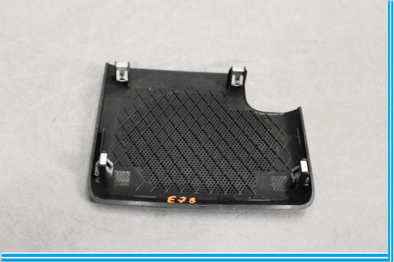 Load image into Gallery viewer, 10-13 Land Rover Range Rover Dash Center Speaker Grille Trim Cover Oem
