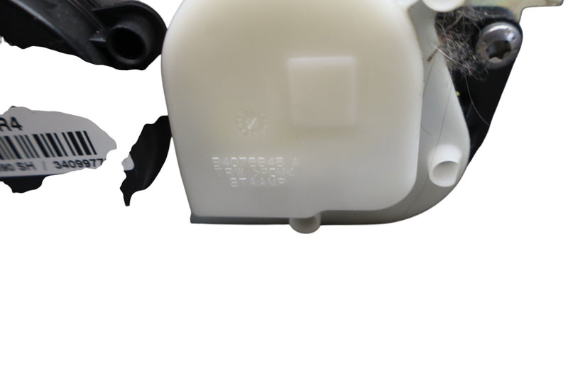 Load image into Gallery viewer, 11-13 Hyundai  Equus SIG Front Right Passenger Side Seat Belt Retractor Oem
