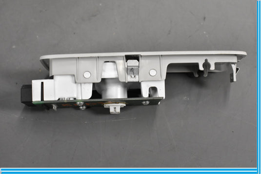 11-14 Volkswagen VW Touareg Rear Right Passenger Side Interior Dome Light Oem