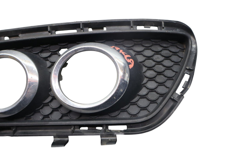 Load image into Gallery viewer, 10-13 Mercedes W212 E550 E350 Front Right Side Bumper Fog Lamp Grille Oem

