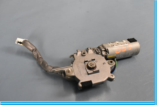 01-11 Mercedes E320 C240 CLS550 CLS55 W219 Sunroof Sun Roof Motor Oem