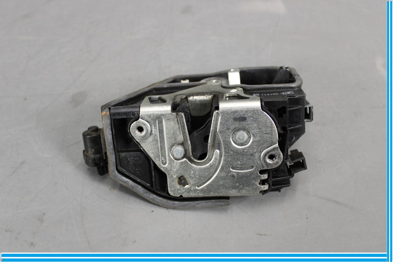 Load image into Gallery viewer, 12-18 BMW 320i 328i 645CI F30 Front Left Driver Seat Door Lock Actuator Oem
