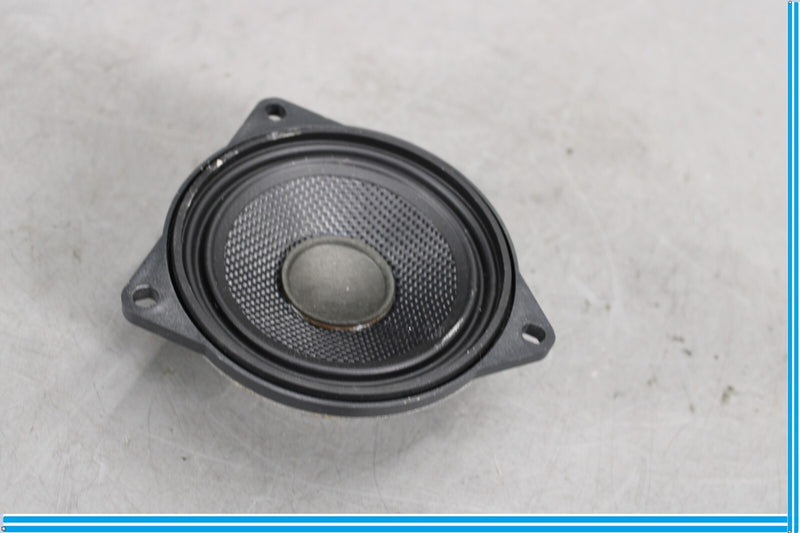 Load image into Gallery viewer, 09-15 BMW 750Li F01 F02 Rear Left Driver Side Door Audio Speaker Oem
