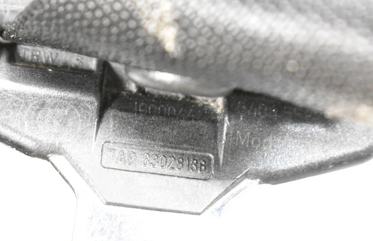 06-12 Mercedes W164 GL450 GL500 Rear Left Side Seat Belt Seatbelt Retractor Oem