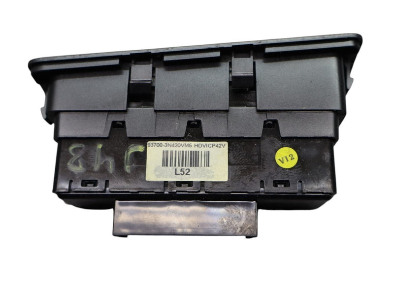 Load image into Gallery viewer, 11-12 Hyundai Equus Traction Control Switch Black 93700-3N420 Oem
