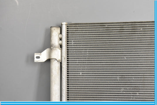 10-15 Jaguar XJ XJL A/C Air Conditioning Condenser Radiator Oem