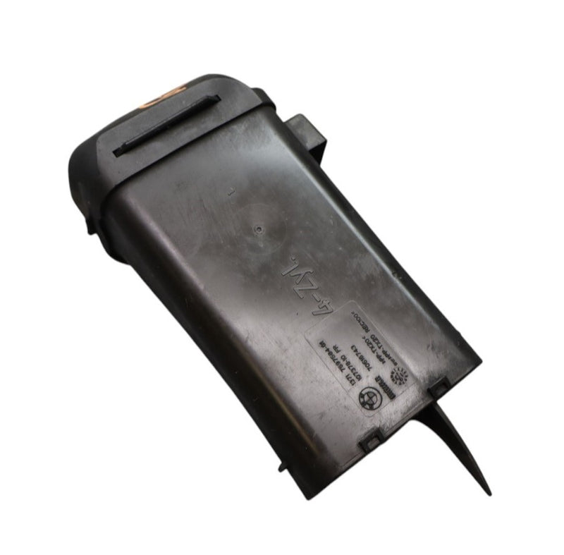 Load image into Gallery viewer, 12-18 BMW 320i 328i F30 Right Passenger Side Engine Air Intake Duct Hose Oem
