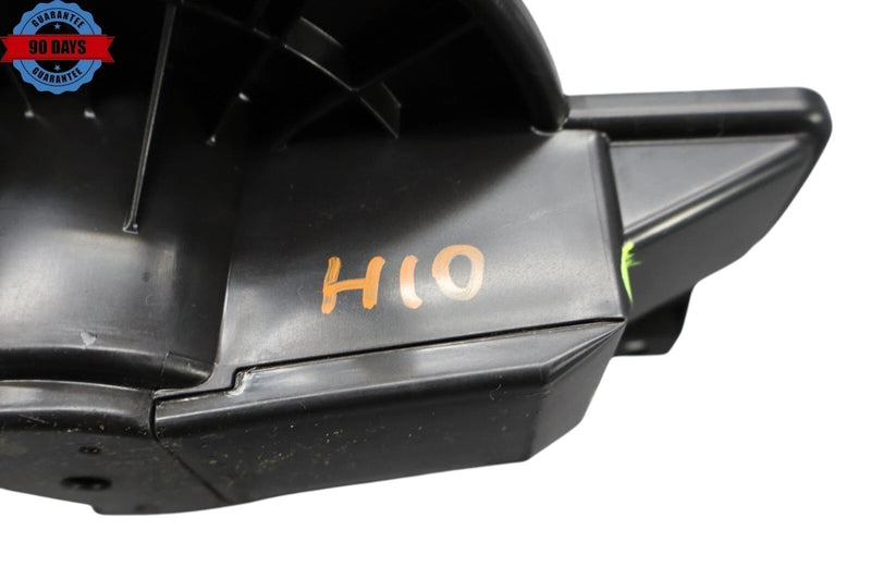 Load image into Gallery viewer, 14-19 Maserati Ghibli HVAC A/C Heater Blower Motor Fan 0701132570 Oem
