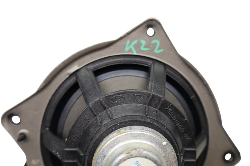Load image into Gallery viewer, 11-16 Kia Optima Left Or Right Side Door Audio Sound Speaker 963302T000 Oem
