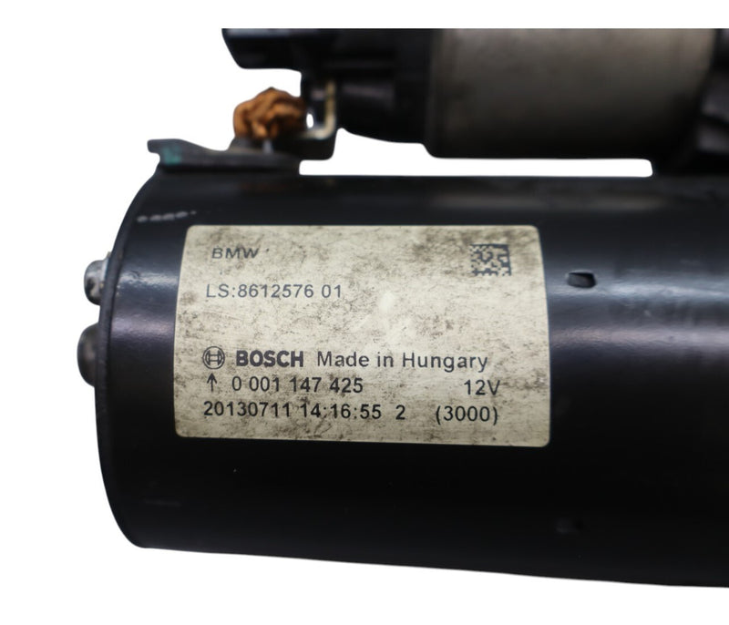 Load image into Gallery viewer, 12-18 BMW 320i 328i F30 Engine Ignition Starter Motor Unit 2013071114 Oem
