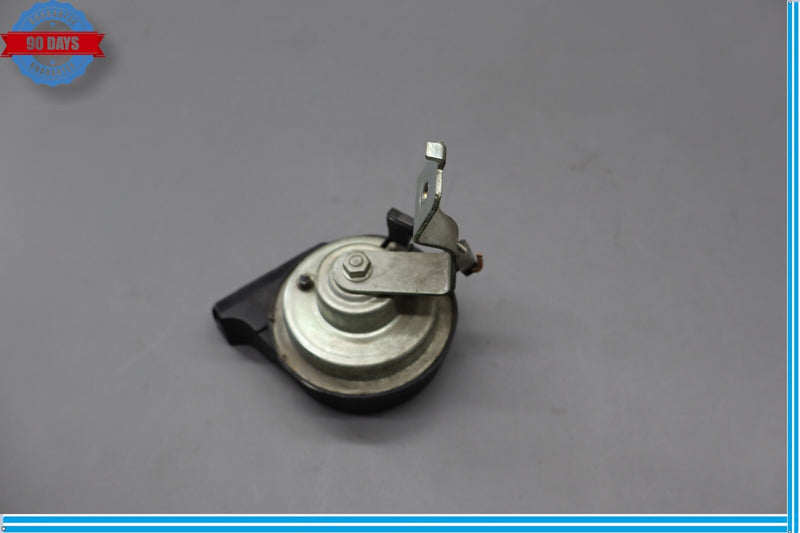 Load image into Gallery viewer, 08-18 Mercedes CLS400 C250 W204 Left Side High Tone Note Signal Horn Oem
