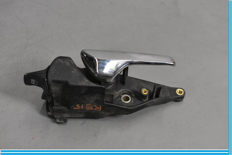 Load image into Gallery viewer, 90-95 Mercedes SL300 SL500 Right Side Interior Door Handle Oem
