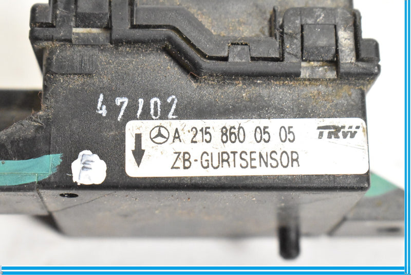 Load image into Gallery viewer, 03-06 Mercedes SL500 SL600 R230 Seat Belt Tensioner Sensor Module Unit Oem
