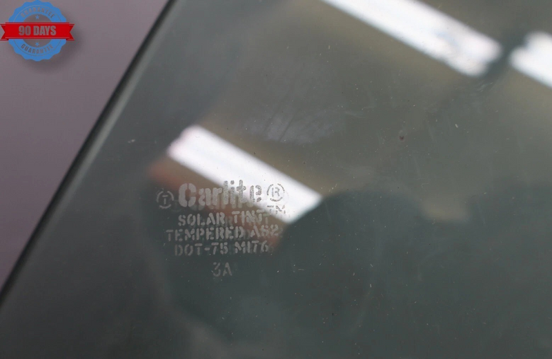 Load image into Gallery viewer, 02-05 Ford Thunderbird Front Right Passenger Door Window Glass 1W6Z7621410AA Oem

