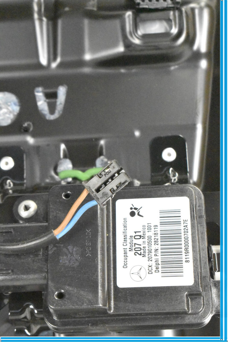 Load image into Gallery viewer, 10-13 W207 MERCEDES E350 E550 COUPE RIGHT LOWER SEAT CUSHION 2078700110 OEM
