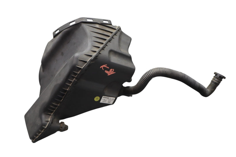 Load image into Gallery viewer, 12-18 Audi A7 A6 Quattro Engine Air Intake Cleaner Filter Box 4G0133836R Oem
