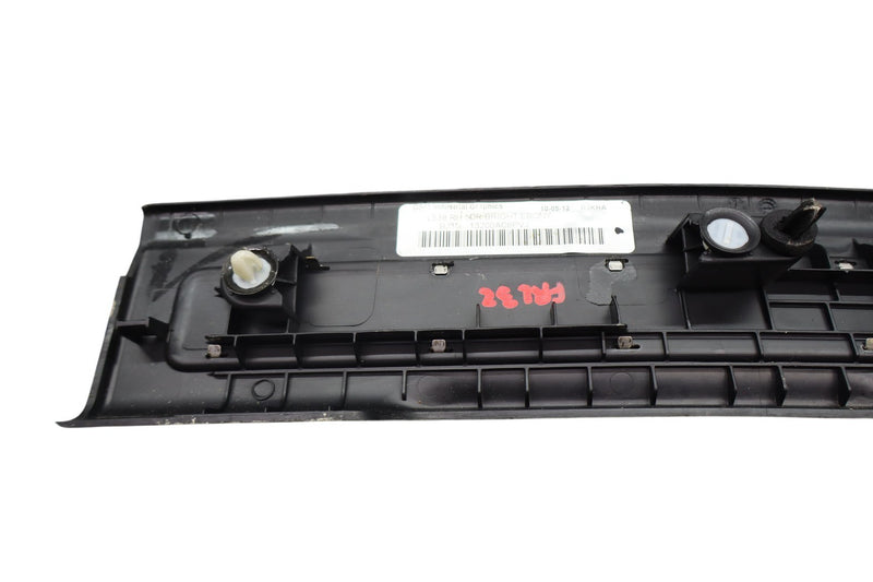 Load image into Gallery viewer, 12-19 Range Rover Evoque L538 4DR Front Right Side Door Tread Scuff Plate Oem

