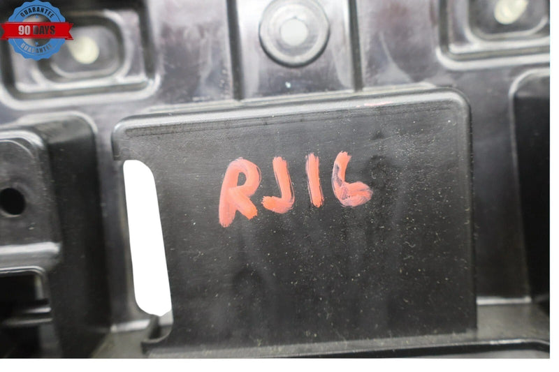 Load image into Gallery viewer, 14-20 Maserati Ghibli M157 Levante Front Right Side Seat Guard Cover Support OEM
