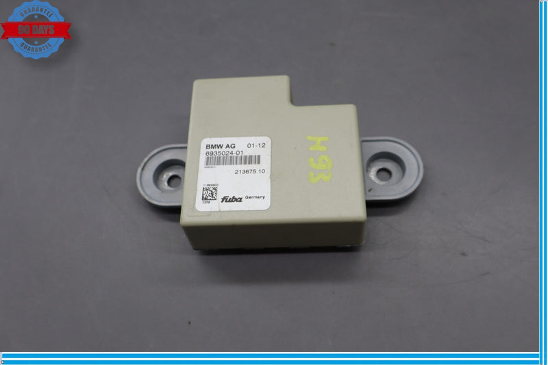 Load image into Gallery viewer, 11-16 BMW 528i 535i GT xDriver F10 Antenna Amplifier Module 693502401 Oem
