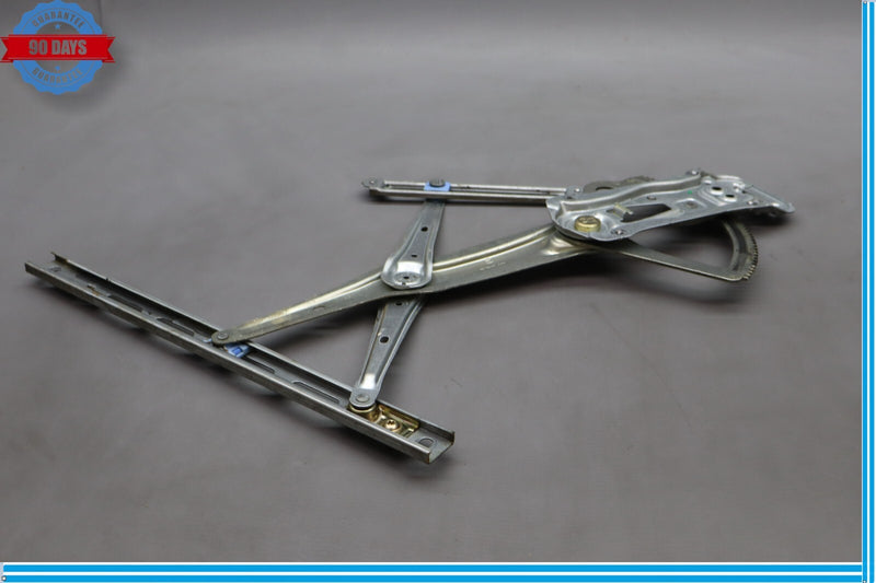 Load image into Gallery viewer, 97-03 Mercedes W208 CLK320 CLK55 AMG Front Right Window Regulator Motor Oem
