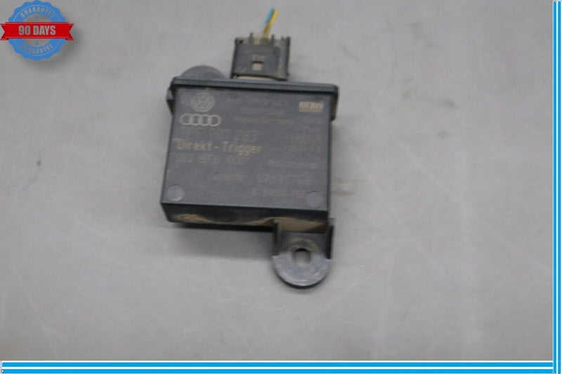Load image into Gallery viewer, 11-17 Volkswagen VW Touareg Front Left Tire Pressure Monitor Control Module Oem
