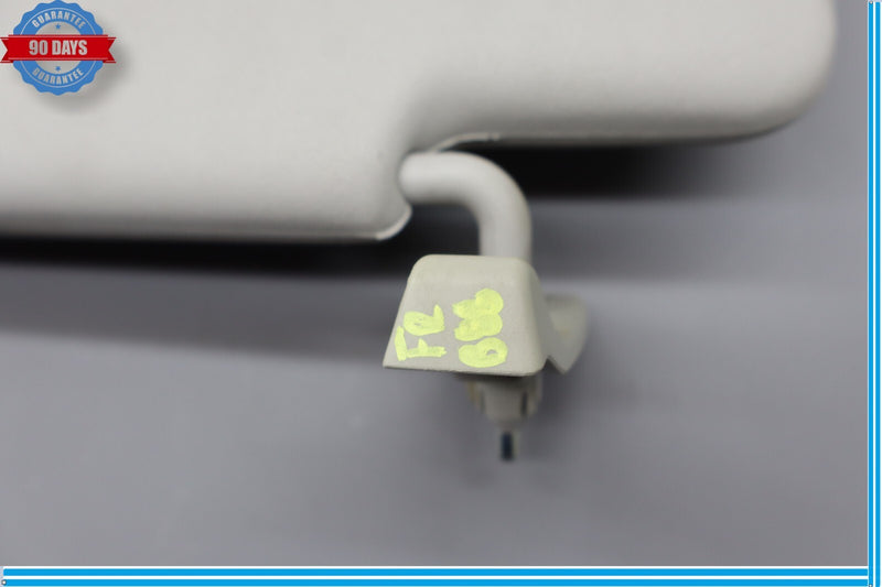 Load image into Gallery viewer, 06-12 Mercedes W164 ML550 ML63 AMG GL450 GL550 Right Side Sun Visor Sunvisor Oem
