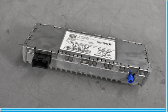 10-17 Mercedes C250 CLS550 E550 W204 Sirius Satellite Radio Receiver Oem
