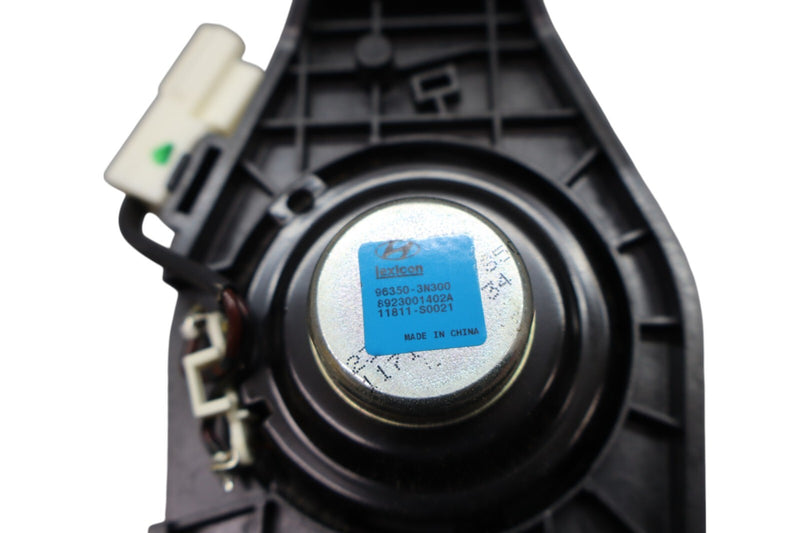 Load image into Gallery viewer, 11-16 Hyundai Equus Rear Left Side Back Glass Tweeter Speaker 963503N300 Oem
