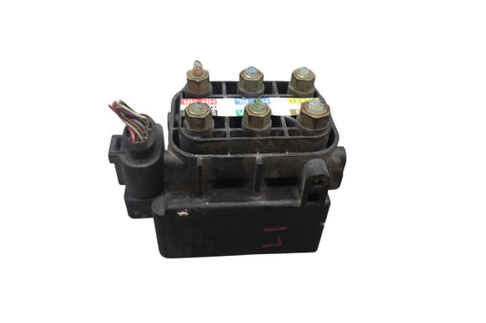 06-20 Mercedes GL450 GL550 Airmatic Air Pneumatic Suspension Valve Block Oem