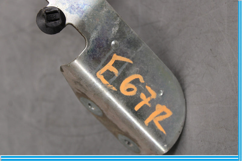 Load image into Gallery viewer, 10-16 Mercedes E350 Coupe Right Side High Tone Pitch Horn Signal W/ Bracket Oem
