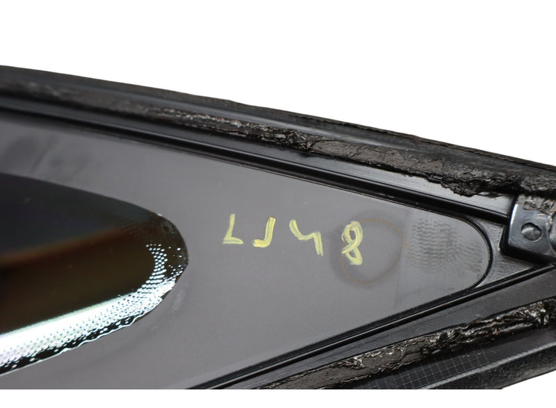 Load image into Gallery viewer, 11-16 Hyundai Equus Left Driver Side Quarter Window Glass 43R-000384 Oem
