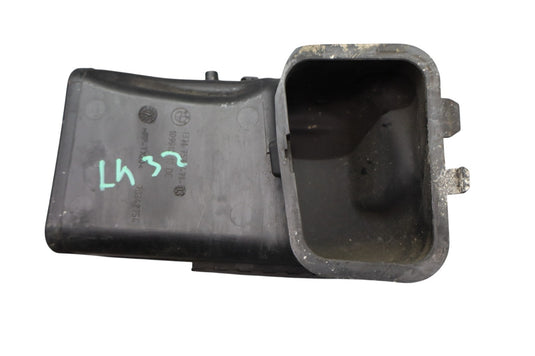 10-16 BMW 550i GT xDrive F07 Front Left Side Engine Air Intake Duct Tube Oem