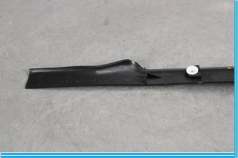 Load image into Gallery viewer, 06-16 Land Rover Range Rover Sport Front Left Side A Pillar Middle Cover Oem
