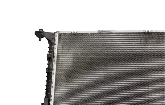 11-14 Audi A8 4.2L Quattro Engine Cooling Radiator Assembly 4H0121251B Oem