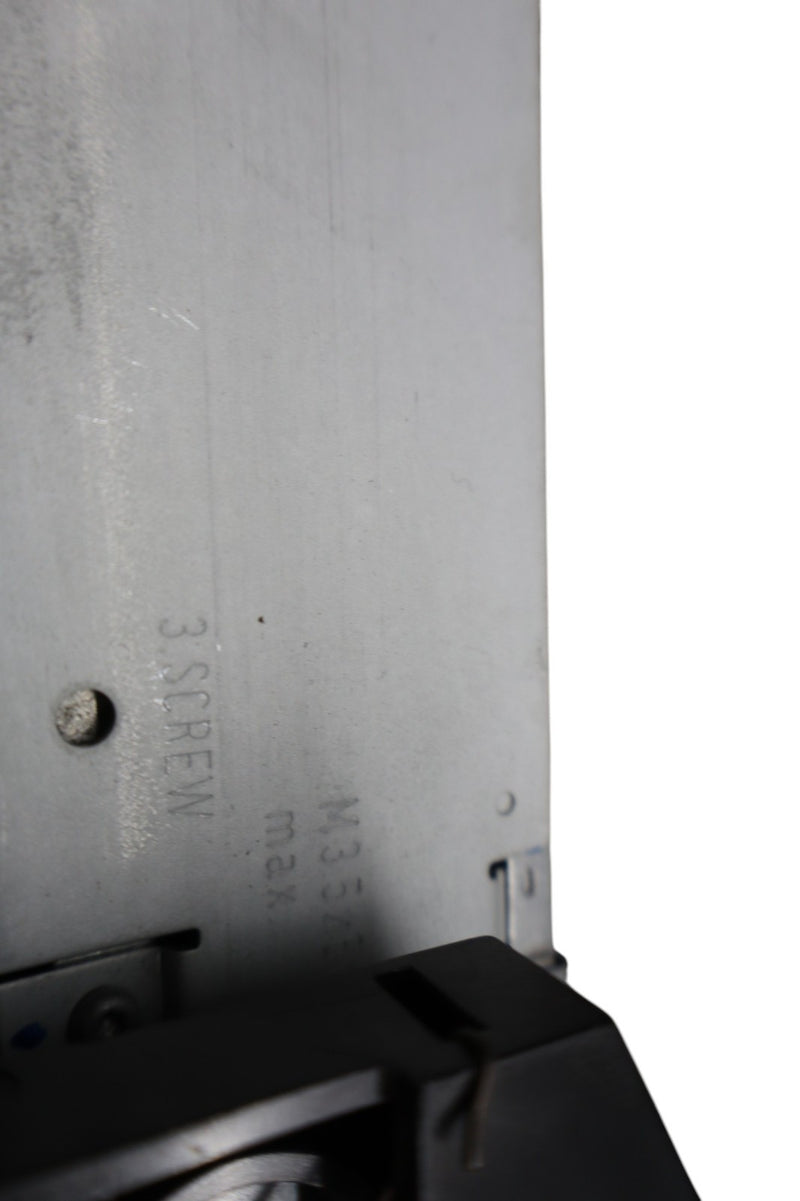 Load image into Gallery viewer, 02-08 Maserati Quattroporte M139 Coupe M138 CD Changer 5 Disk Player Oem
