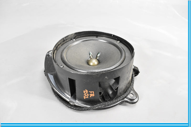 Load image into Gallery viewer, 00-06 Mercedes S500 S600 W220 Front Right Passenger Bose Door Audio Speaker  Oem
