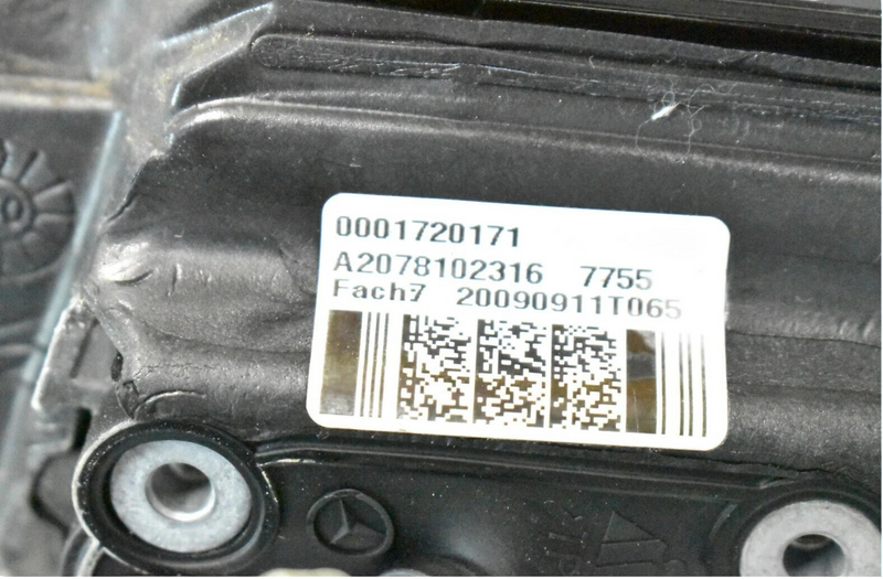Load image into Gallery viewer, 2010 Mercedes-Benzes E550 Front Left Driver Side Rear View Door Mirror Gray OEM
